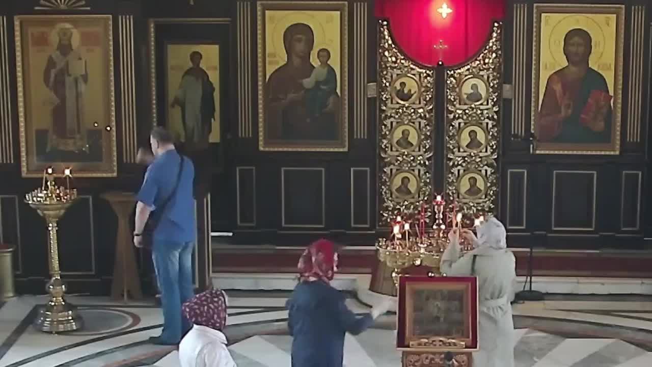 04.05.2025  Неделя 3-я по Пасхе, свв.жен-мироносиц. Великая вечерня с Акафистом Воскресению Христову
