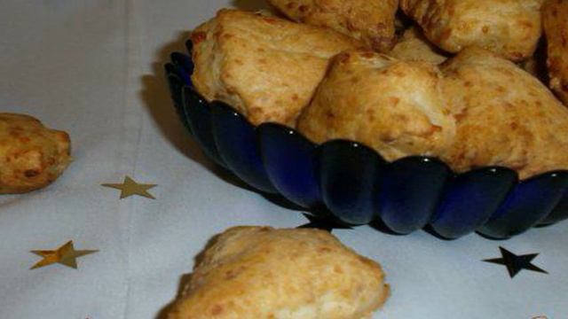 Сырное печенье