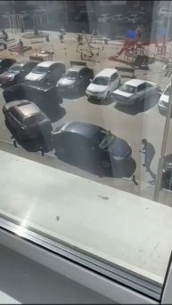 в Иркутске два бородача не поделили дорогу 😄