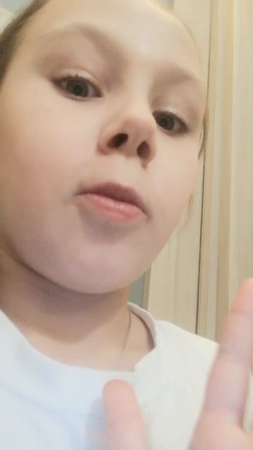 VID_20250504_205702.mp4