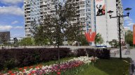 Площадь Защитников Неба в Крылатском
