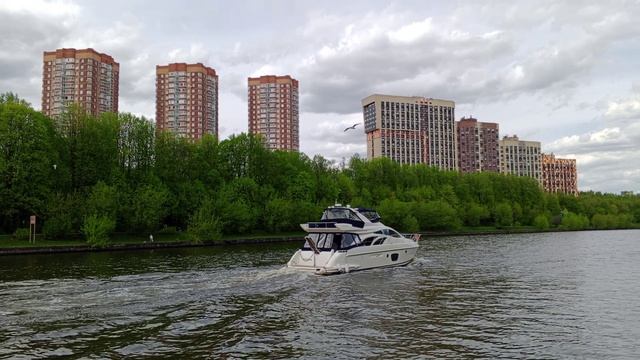 Канал им. Москвы