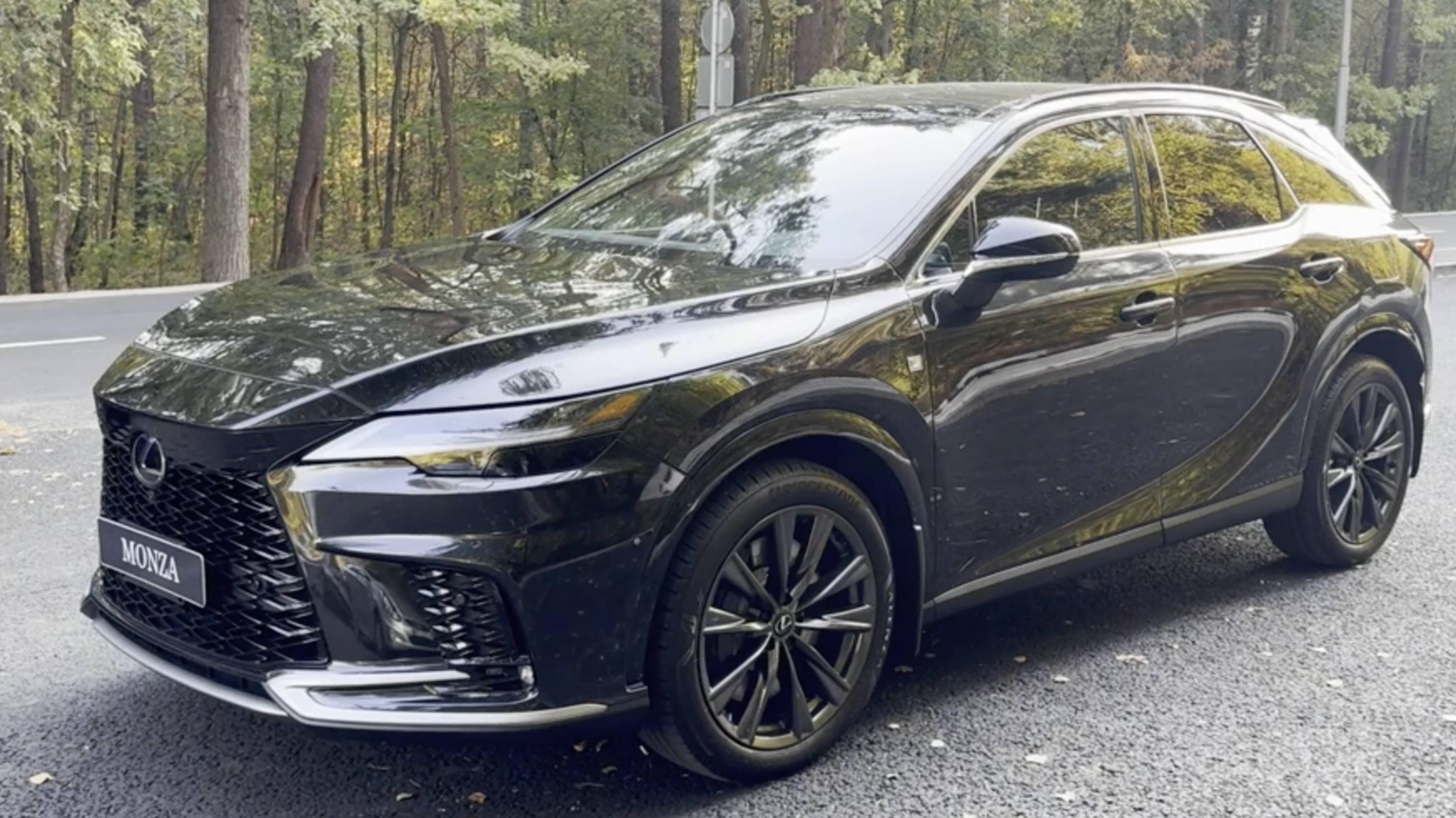 Lexus RX 350 стоимость расходников, полиса КАСКо и запчастей.