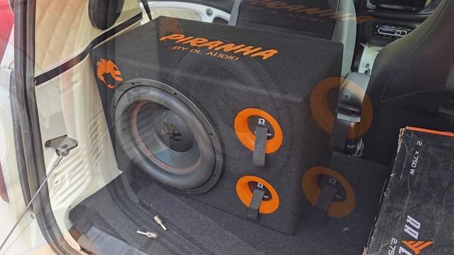 УСТАНОВКА И ПРОСЛУШКА DL AUDIO Raven 2.750 V.2 + PIRANHA 12 DOUBLE PORT V2