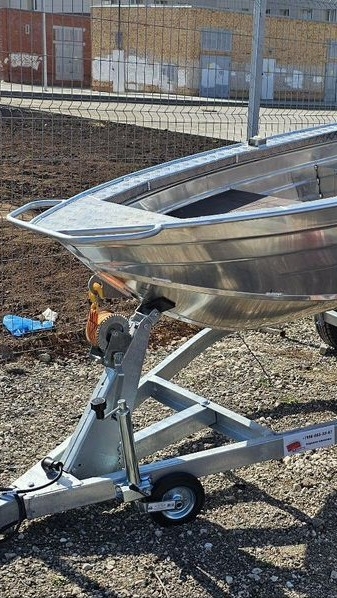 Wyatboat 390P в Нижнекамске +79966653367