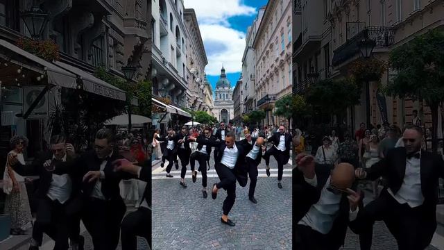 Клип @dancee_biz