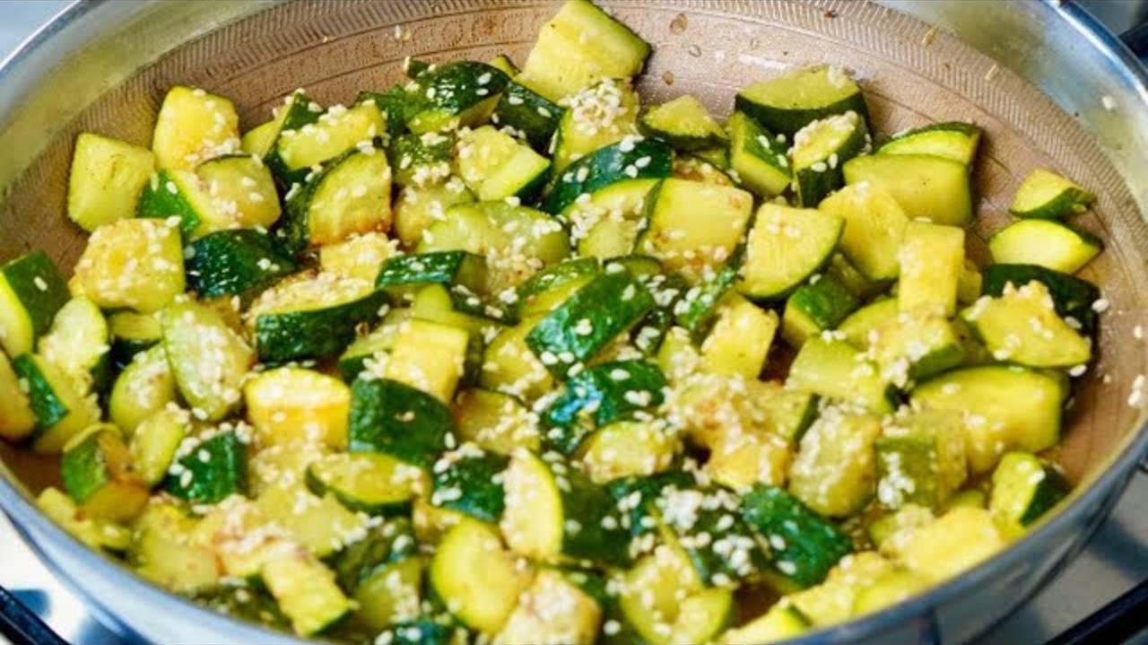 Жареные кабачки!!! Очень вкусно, Самый Простой и Быстрый Рецепт!!!