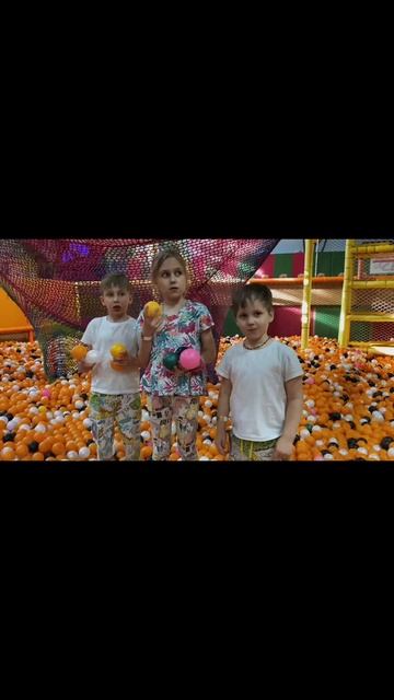 Вспомните эти видео