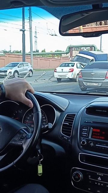 авария с участием Газели на Свердловском проспекте в районе Цинкового завода