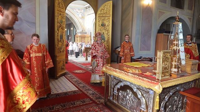 Архиерейское богослужение в Неделю жен-мироносиц. 2025 г.