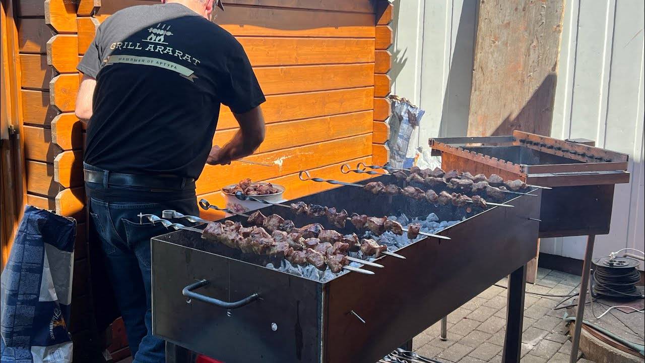 Первомайский шашлык ДЛЯ ТРУДЯЩИХСЯ❤️  у Брата ГРИЛЬ АРАРАТ