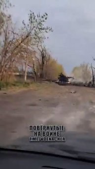 Уничтоженная техника и автотранспорт ВСУ на одной из фронтовых дорог на Покровском направлении.