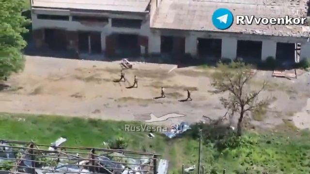 🇷🇺🔥🇺🇦Ожесточённые бои у Покровска: «🅾️тважные» идут в наступление и захватывают пленных !!!