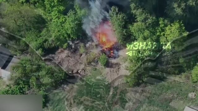 🔥 Уничтожение 122-мм самоходной гаубицы 2С1"Гвоздика"ВСУ FPV-дроном ВС РФ на Липцовском направлении