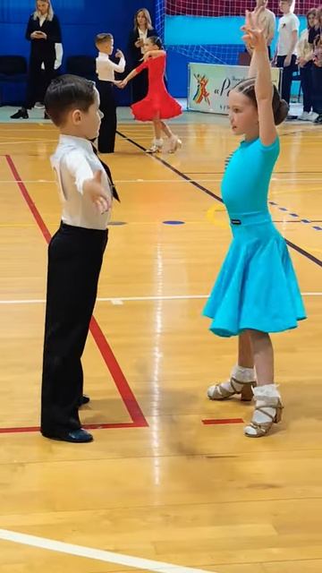 Samba 💥🥇🏆 #dance #shorts #ballroomdance #bts #kpop #サイリウムダンサー #andreyandmia