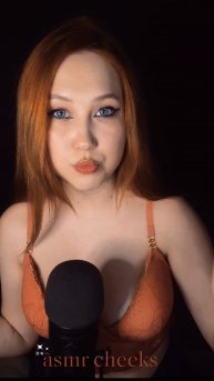 АСМР ЖВАЧКА САМЫЕ БОЛЬШИЕ ПУЗЫРИ ВКУС ДЕТСТВА #asmr #relax #shorts #жвачкаасмр