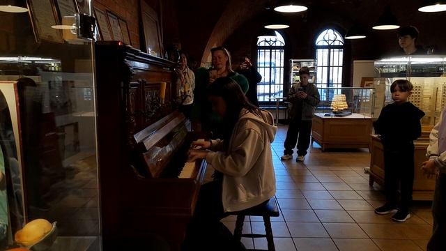 1000042435.mp4