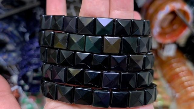 Натуральные камни  - браслеты 4.05.25