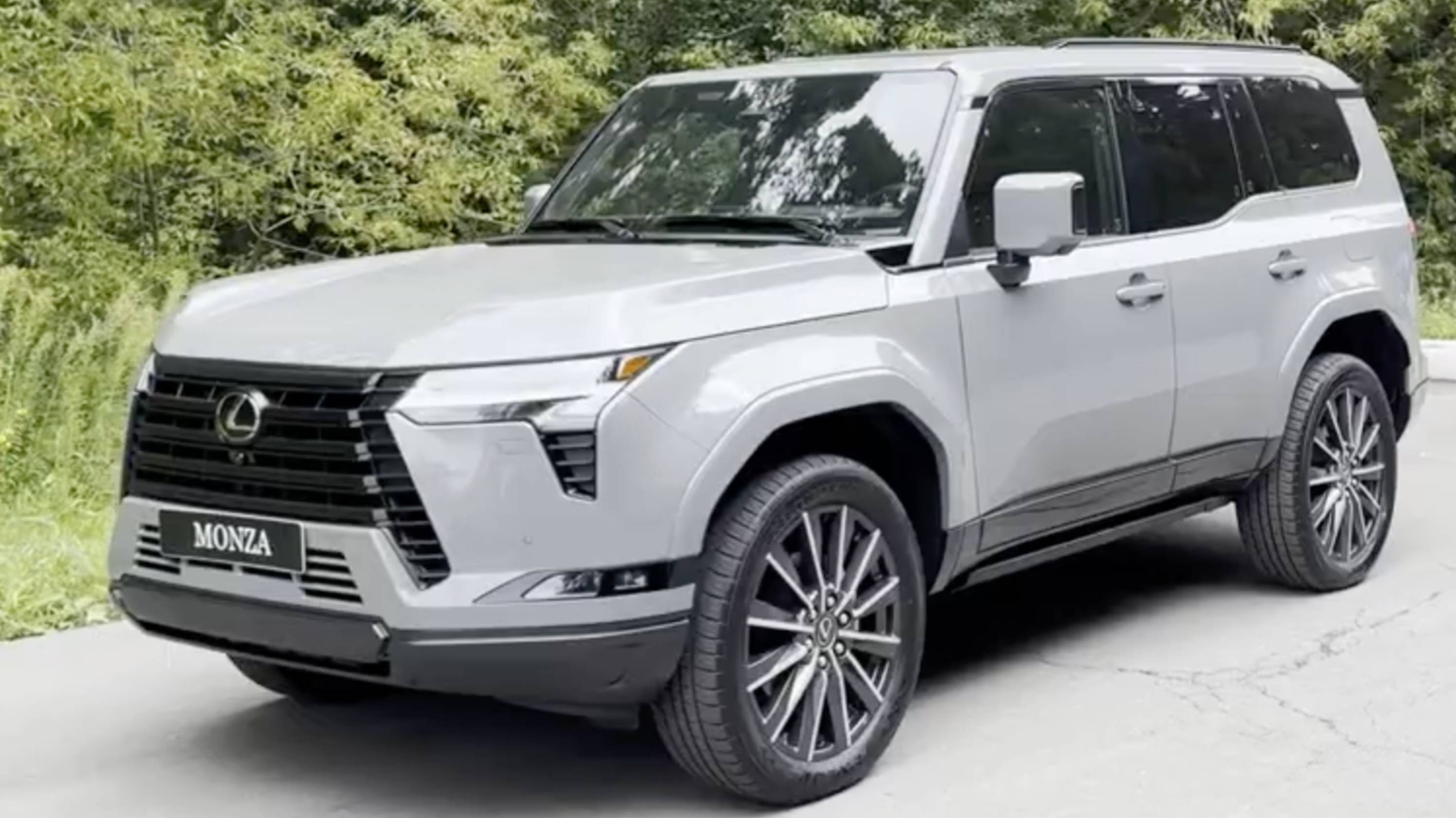 Lexus GX 550 в цвете Инкогнито