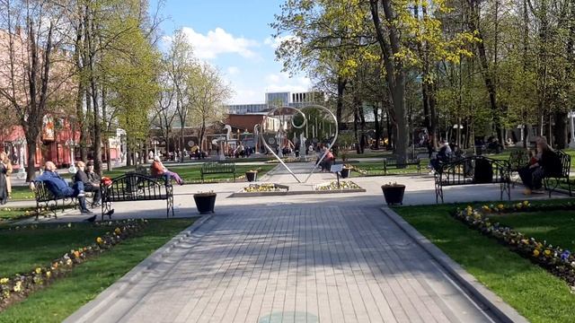 07.05.2021. Москва. Сад Эрмитаж.