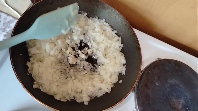 Котлеты из баклажанов с овощами, безумно вкусно и быстро.