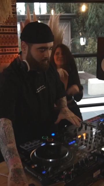 ANBU играет на TERMINAL’e! Полный сет уже на канале!
#goodenergy #dj #djset #housevibes