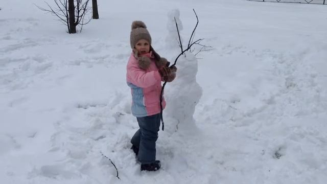Катя и 3 снеговика (февраль 2014) / Katya and 3 snowmen.