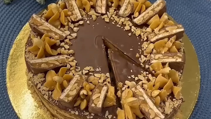 Вкусный Торт «СНИКЕРС» без выпечки...🍰🍫☕😋    Рецепт в описании ✍️