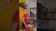 Израильскую семью выгнали из ресторана в Неаполе за то, что они израильтяне