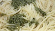 Паста с фетой и соусом песто