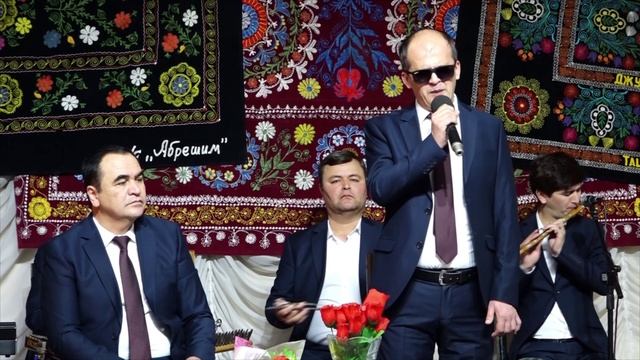 Суруди "Рубоёти Рӯдакӣ" дар иҷрои Абдумалик Турсунов.