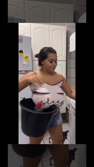 у каждой женщины есть третья рука