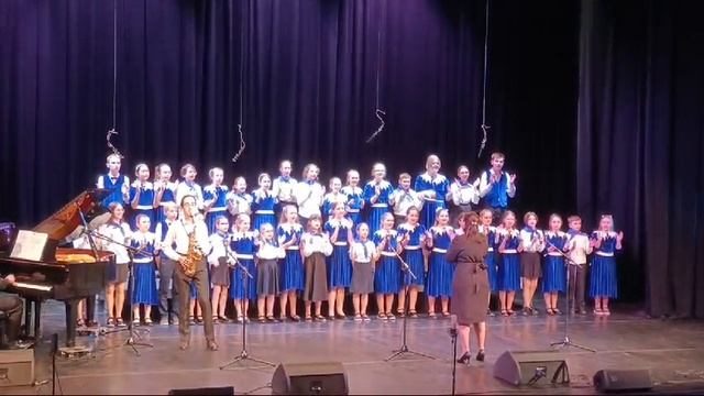 Дж. Гершвин "Clapa yo' hands"
ДМШ им. Голованова 
Руководитель Неумывакина Ксения Ивановна