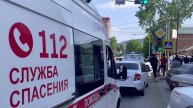 Один из попавших под обстрел сотрудников ГИБДД в Махачкале остался в живых