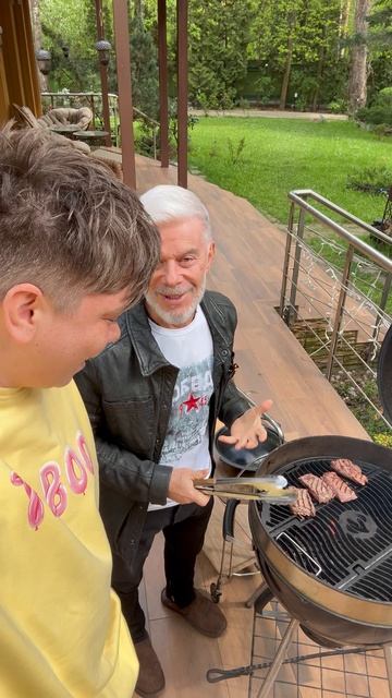Заглянул на обед к легенде🔥 Огромное спасибо, Олег Михайлович