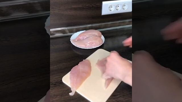 Куриные отбивные под грибной шубой