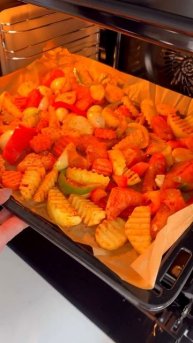 🥘 Овощи с мясом в духовке