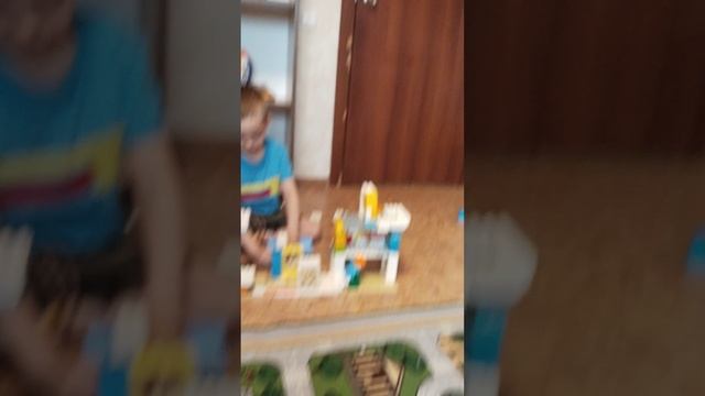 1000001600.mp4