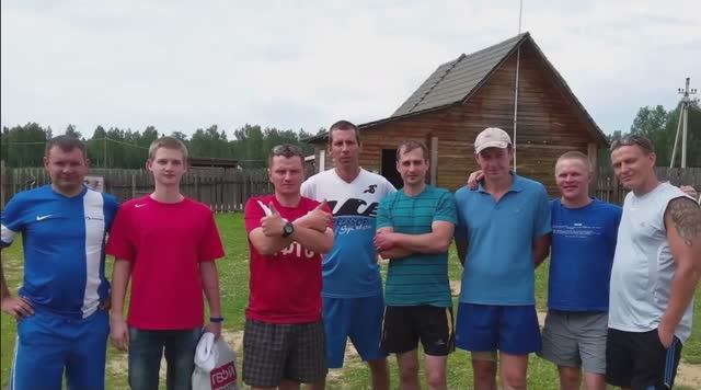 Как жаль нам нашей юности прошедшей в суете
