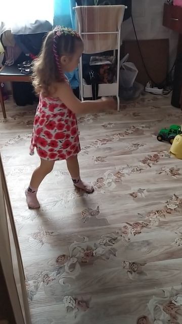 VID_20250503_144800.mp4