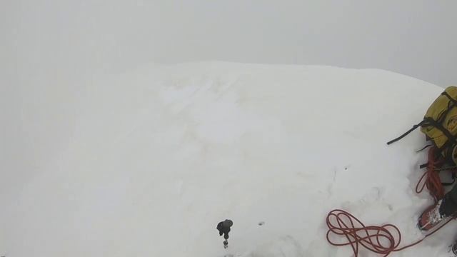 Тетнульд, вот сидим на гребешке