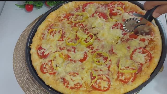 САМАЯ БЫСТРАЯ, ВКУСНАЯ, ТОНЕНЬКАЯ ПИЦЦА НА КЕФИРЕ🔥🔥