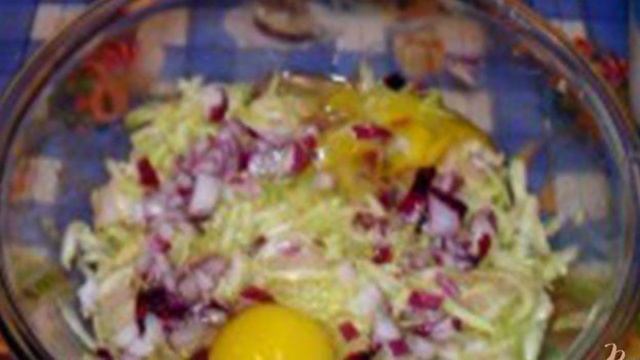 Оладьи овощные с курицей