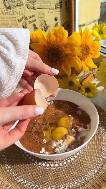 Ароматный, пористый яблочный кекс с корицей