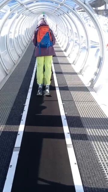 Кто башмак потерял? )))