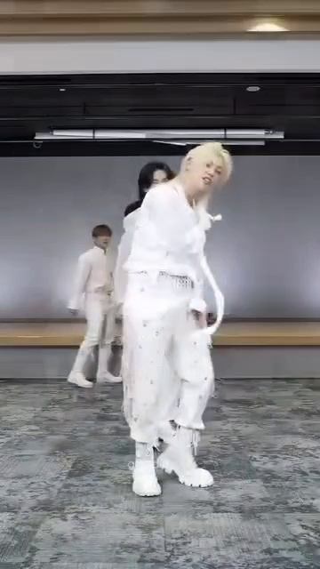 1000048213.mp4