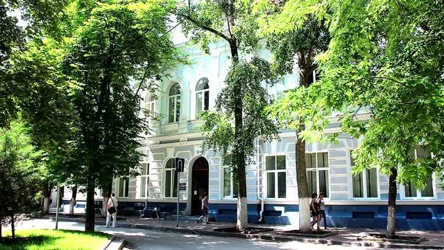 История Института филологии, журналистики и межкультурной коммуникации ЮФУ