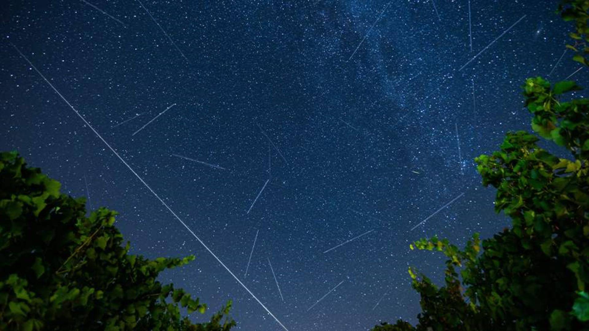Россиянам объяснили, когда искать в небе Майские Аквариды