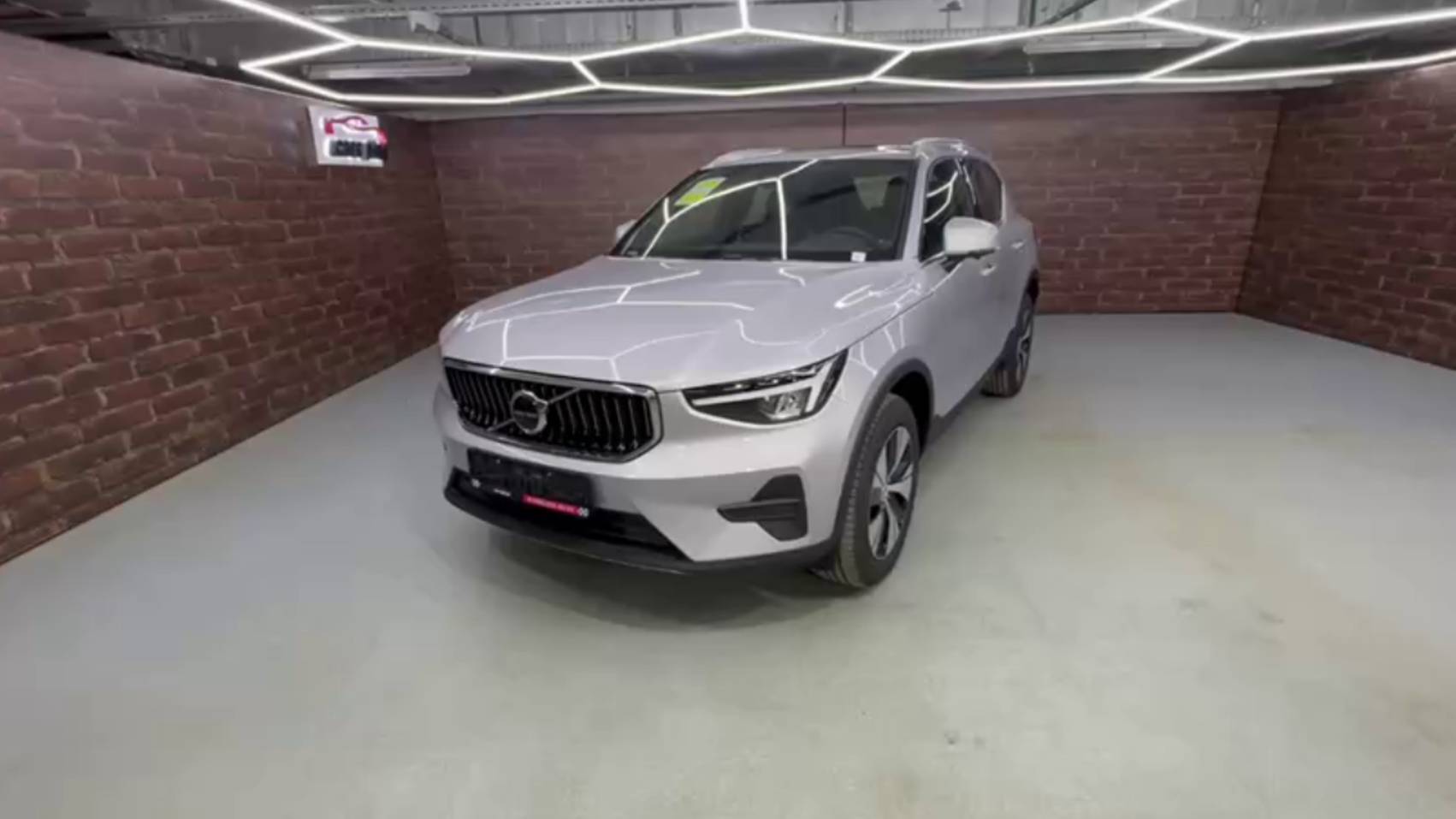 В наличии Volvo XC40👇