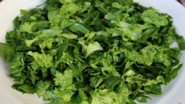 Салат с оливками и сыром моцарелла